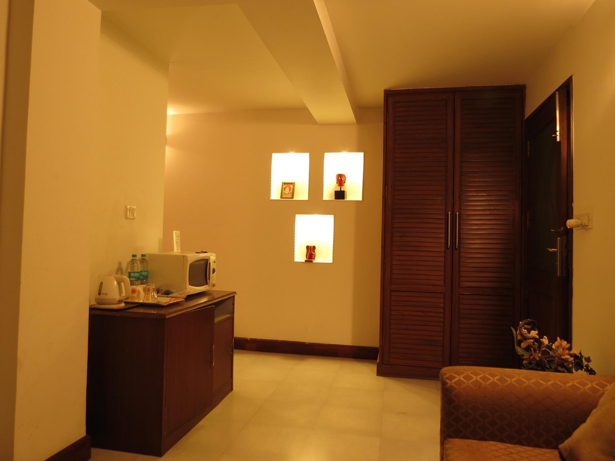 Trendy Bed & Breakfast New Delhi Ngoại thất bức ảnh